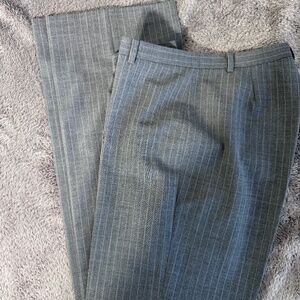 GAP Gray Pinstripe Dress Pants Size 8R Career Slacks Office Work Trousers